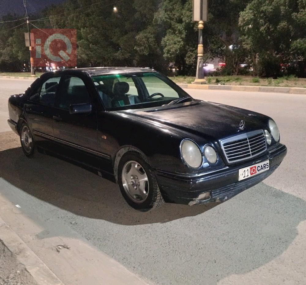 مرسيدس بنز E-Class